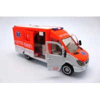 siku 1:50 Mercedes Benz 救護車套裝